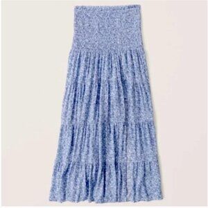 Abercrombie and Fitch Women's Tiered Midaxi Blue Floral Pattern Skirt